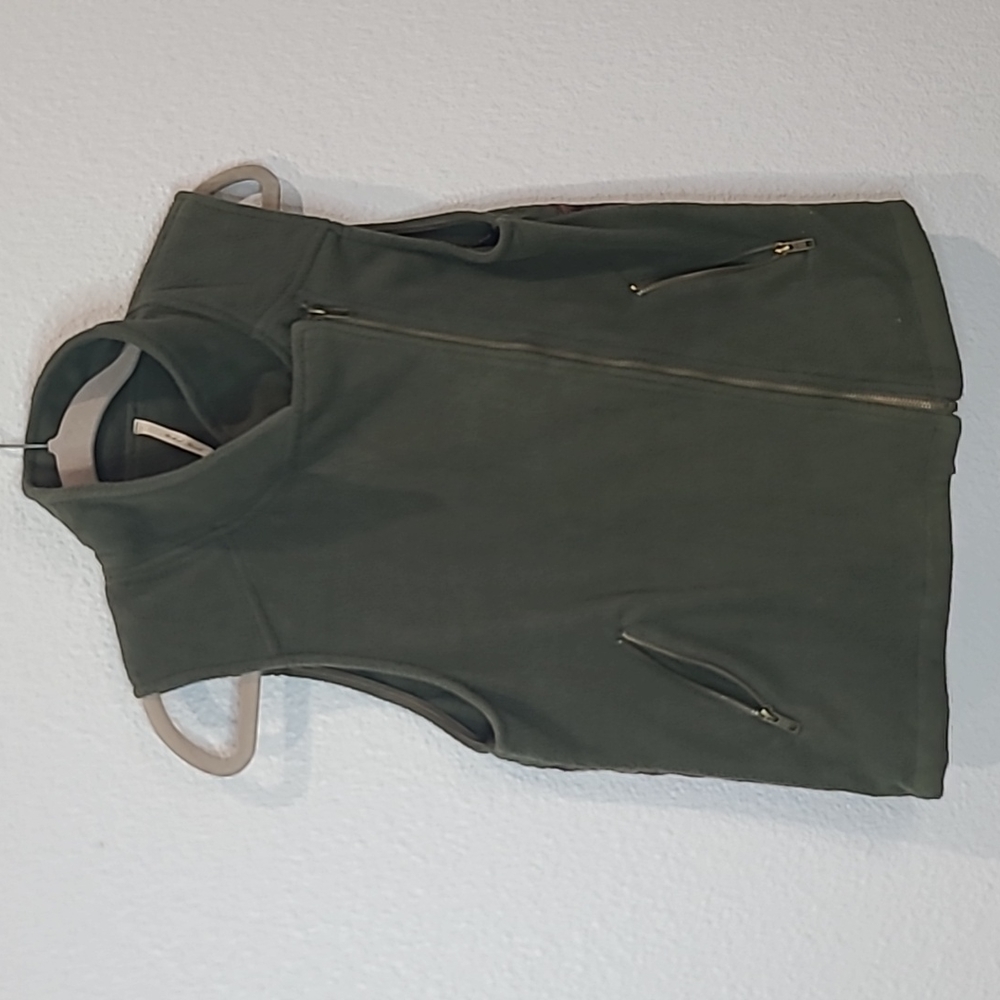 Michael Farrell army green fleece zip up vest small